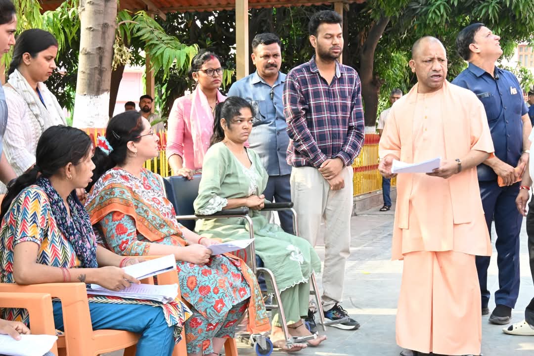 वंचितों को आवास और जरूरतमंदों को मुहैया कराएं इलाज : सीएम योगी